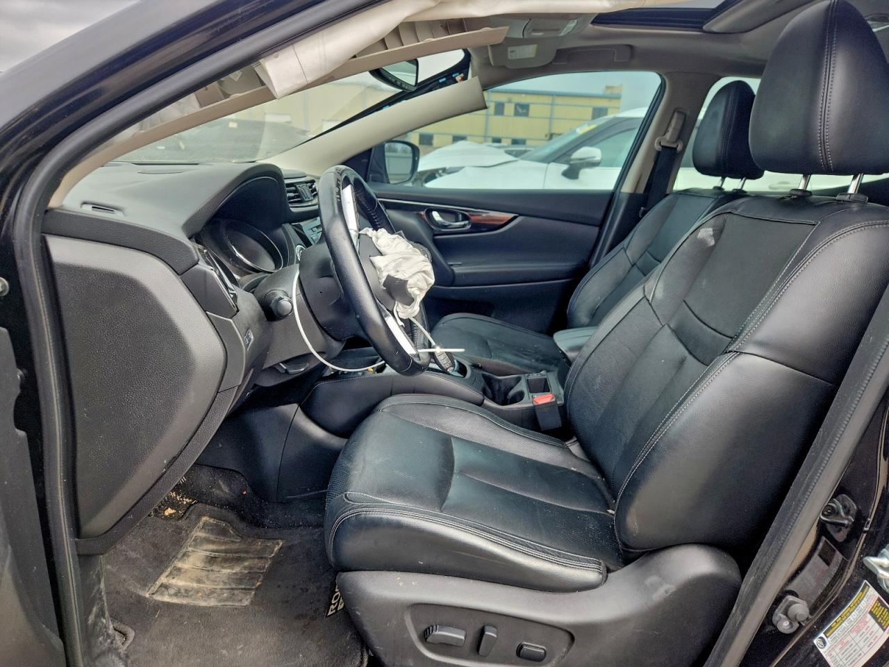 2019 NISSAN ROGUE SPORT S photo 19