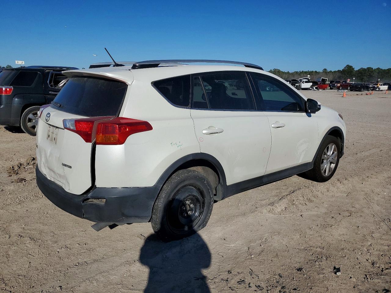 2014 TOYOTA RAV4 LIMITED photo 5
