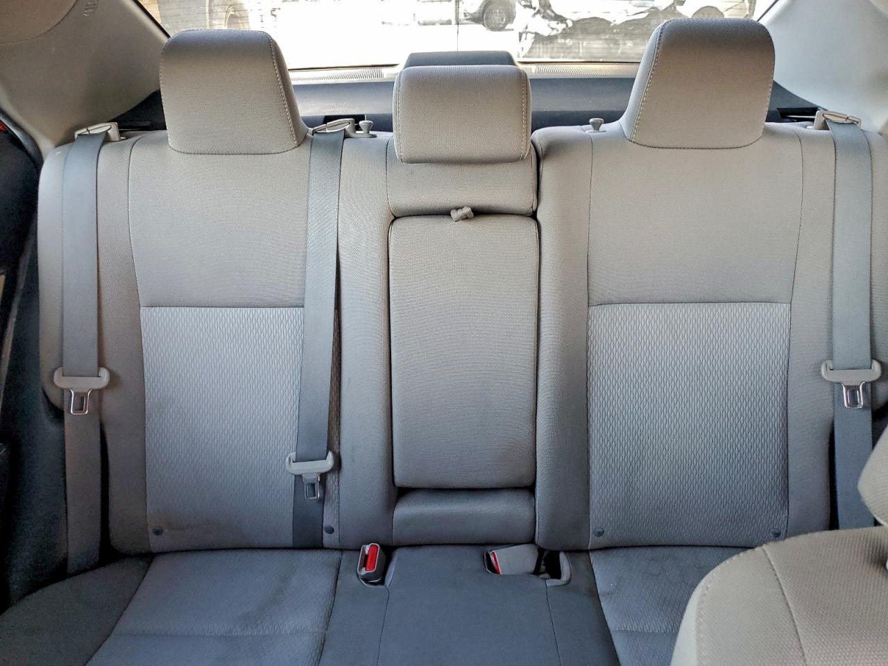 2016 TOYOTA COROLLA L photo 19