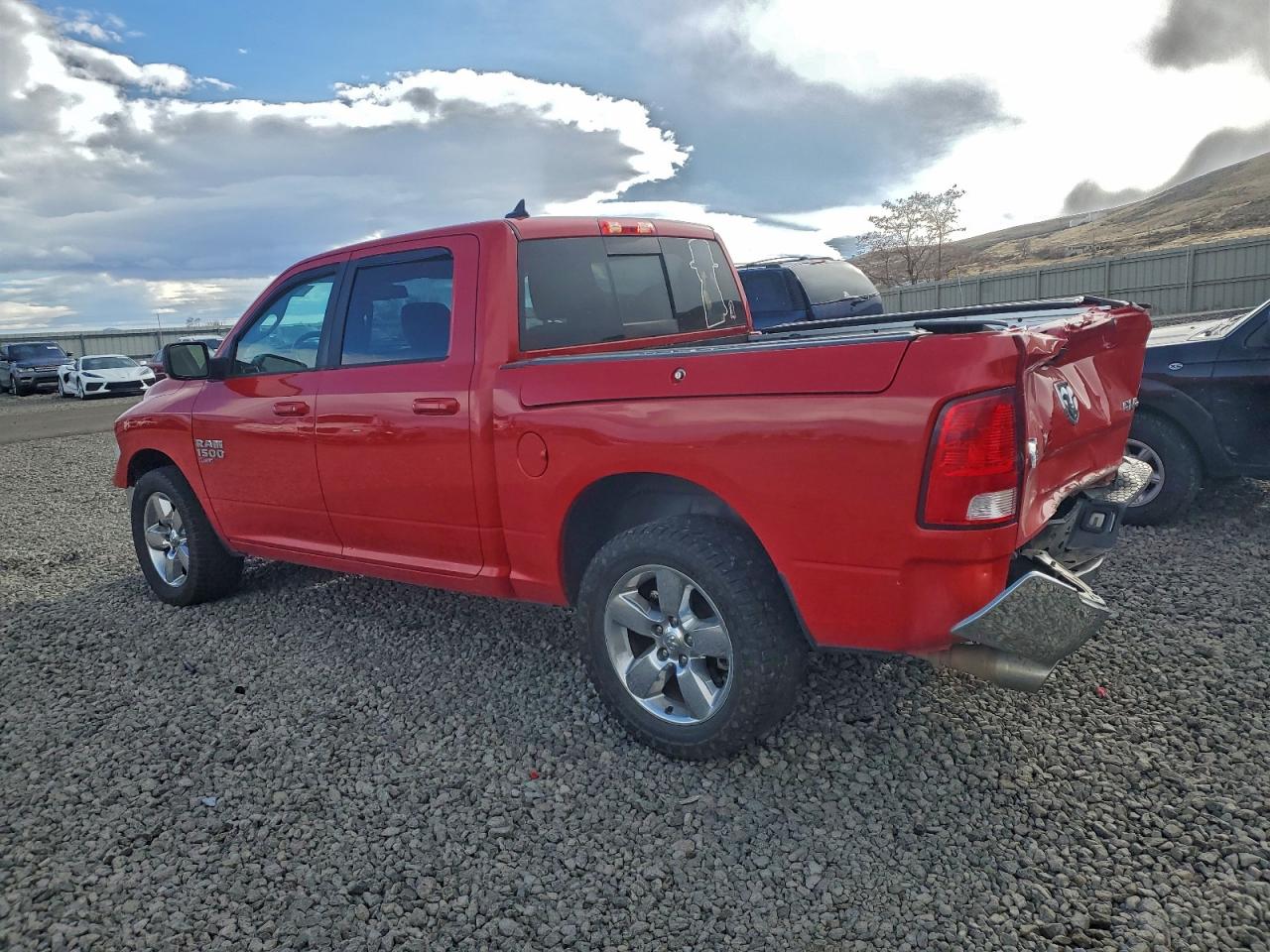 2019 RAM 1500 CLASSIC SLT photo 4