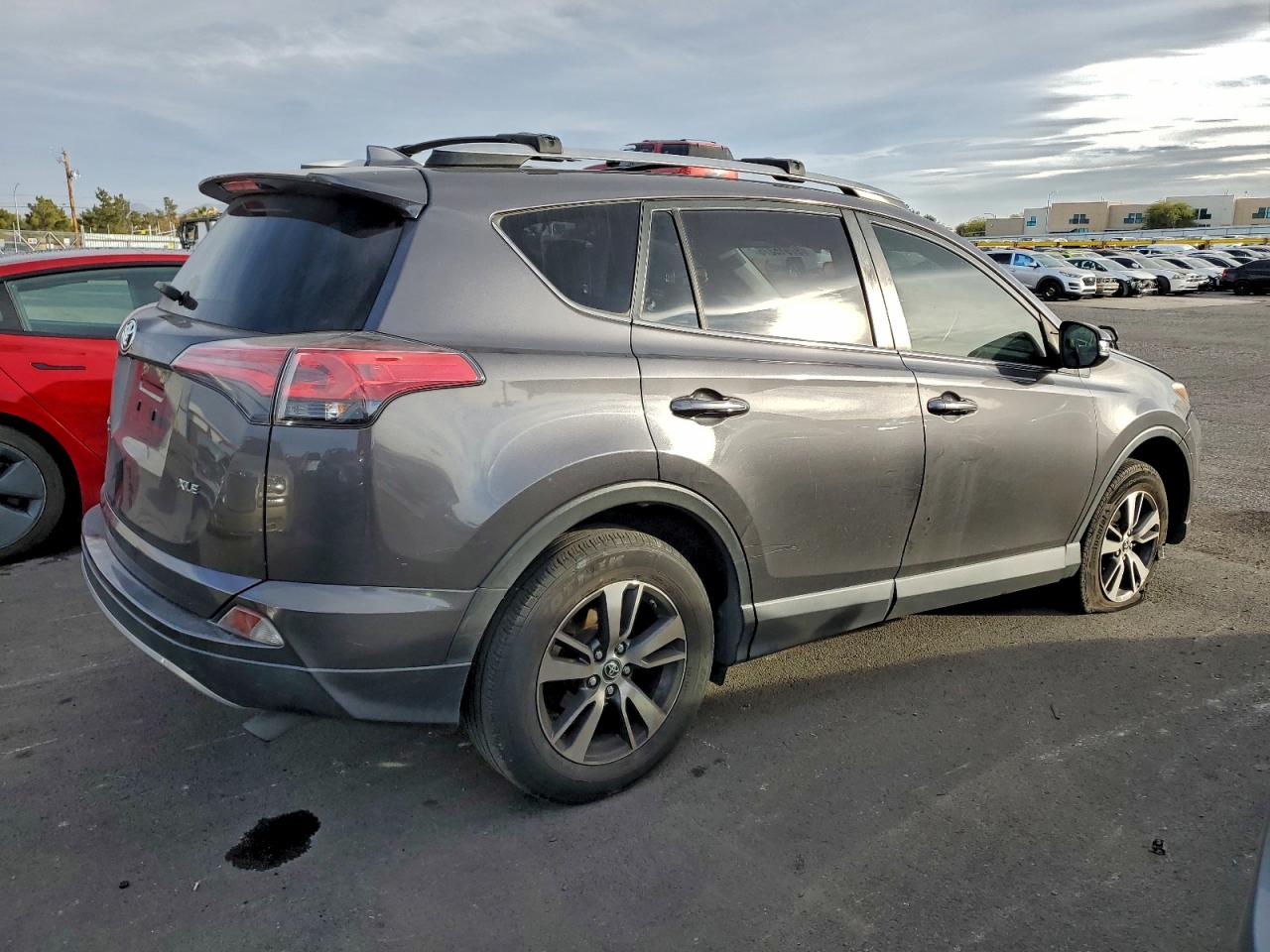 2018 TOYOTA RAV4 ADVENTURE photo 5