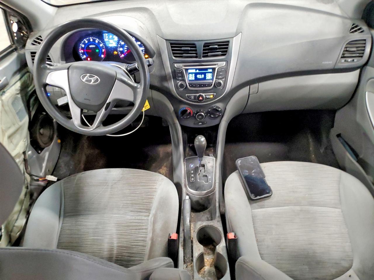 2016 HYUNDAI ACCENT SE photo 15