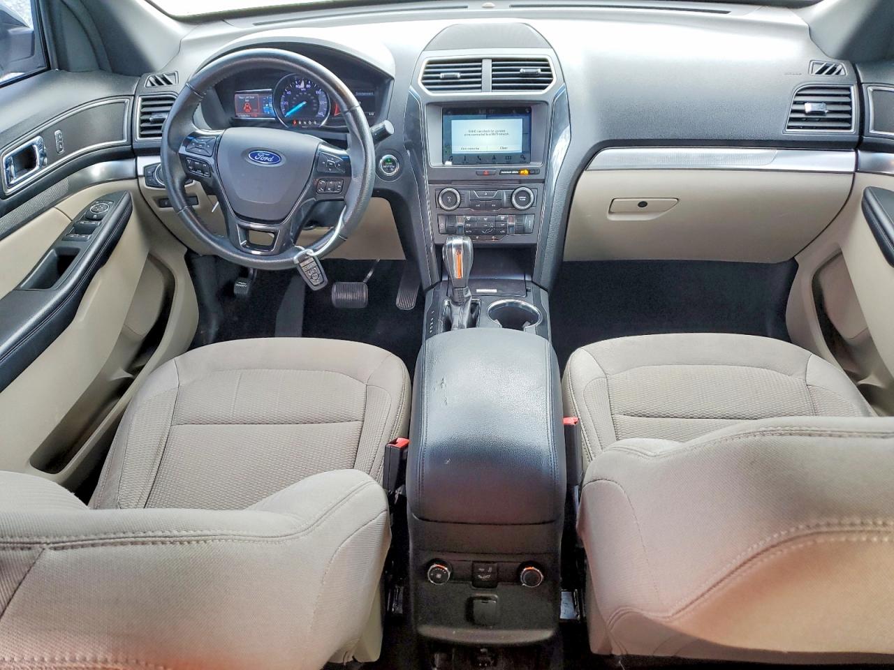 2018 FORD EXPLORER XLT photo 8