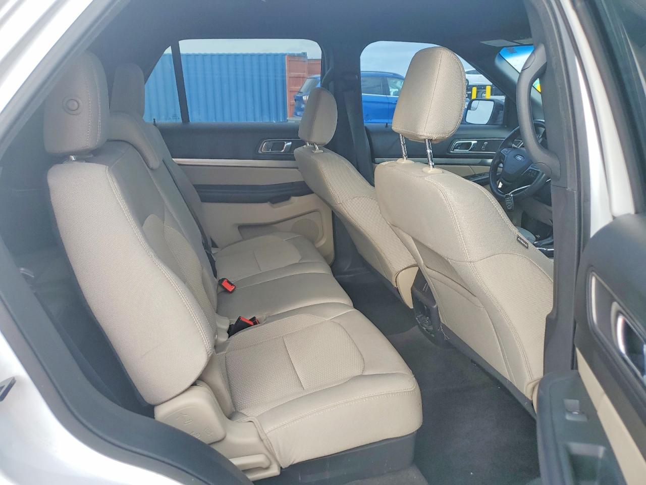 2018 FORD EXPLORER XLT photo 11