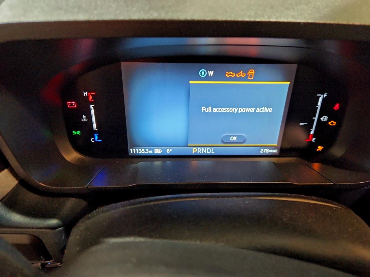2025 FORD MAVERICK XLT photo 17