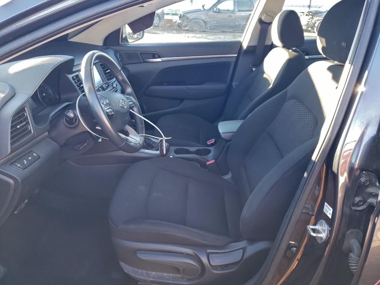 2020 HYUNDAI ELANTRA SEL photo 13