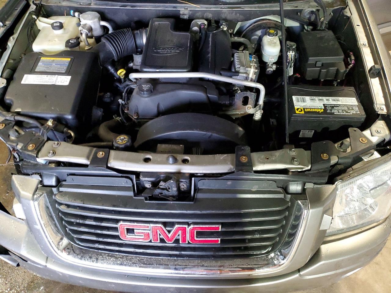 2005 GMC ENVOY photo 12