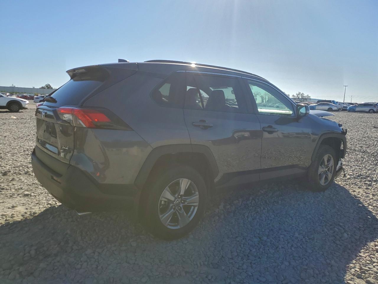2024 TOYOTA RAV4 XLE photo 7