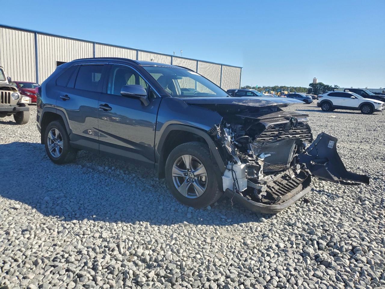 2024 TOYOTA RAV4 XLE photo 10