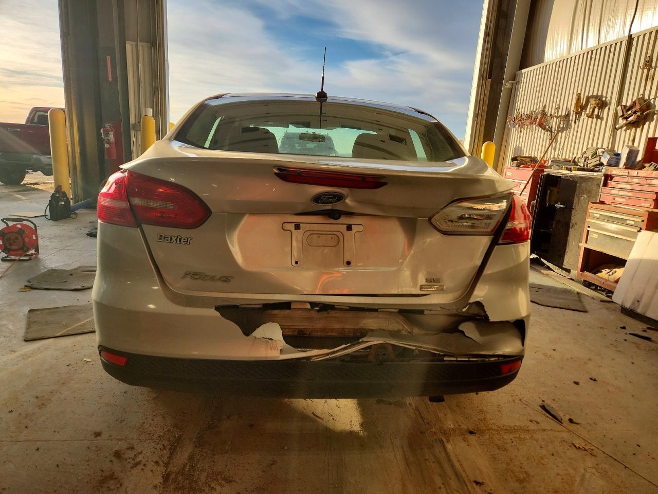 2018 FORD FOCUS SE photo 11