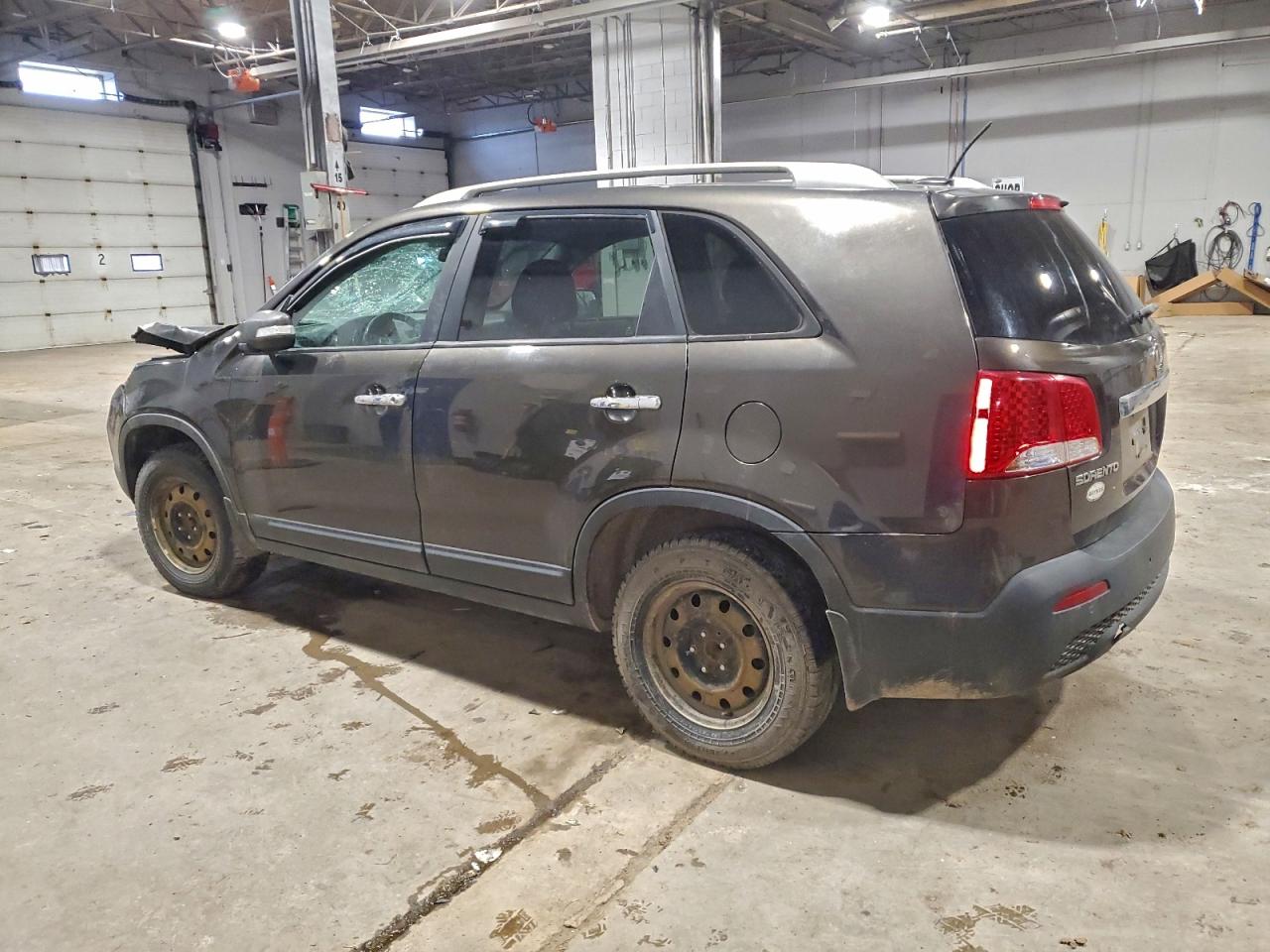 2011 KIA SORENTO BASE photo 3