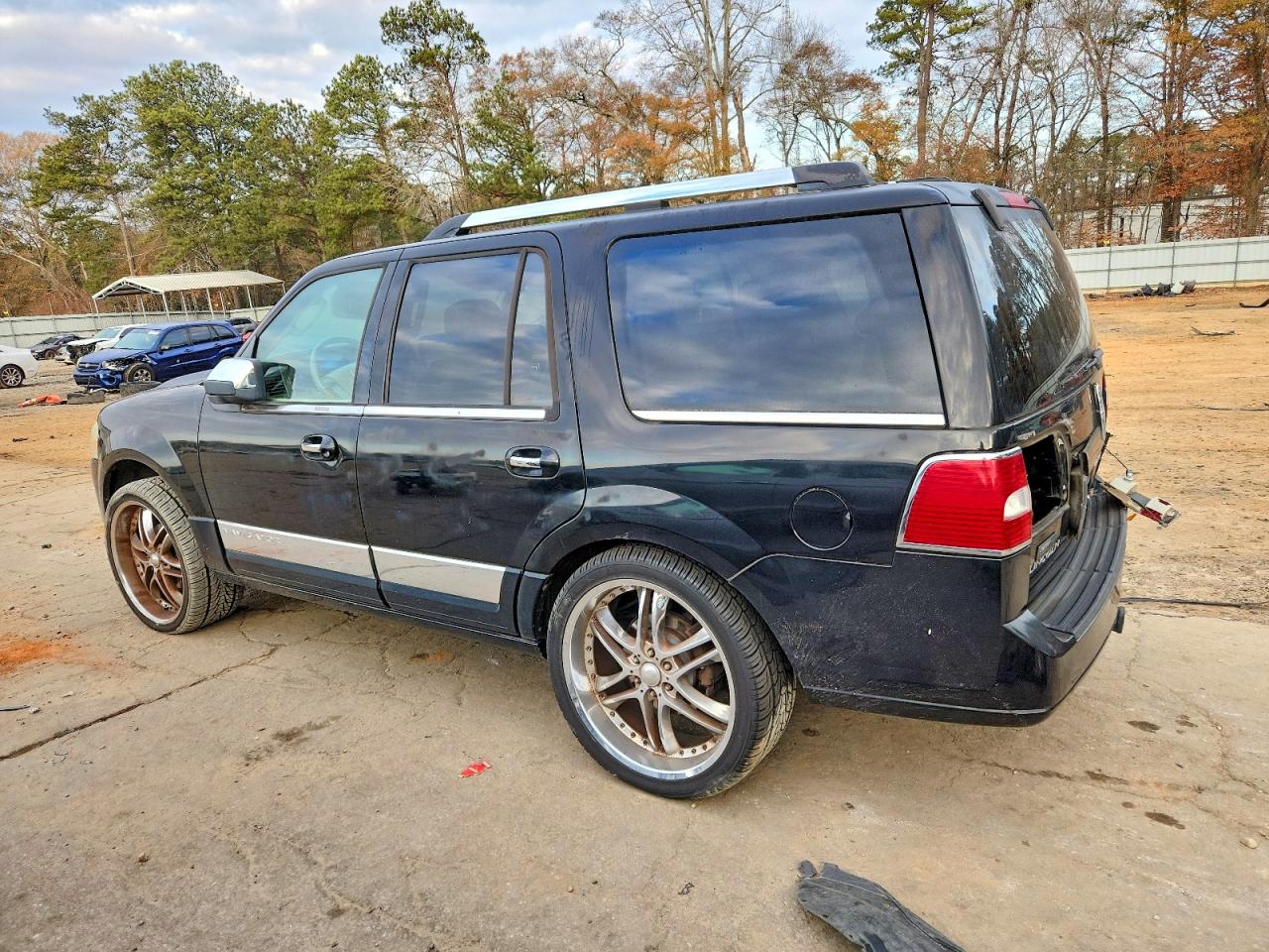 2007 LINCOLN NAVIGATOR photo 2