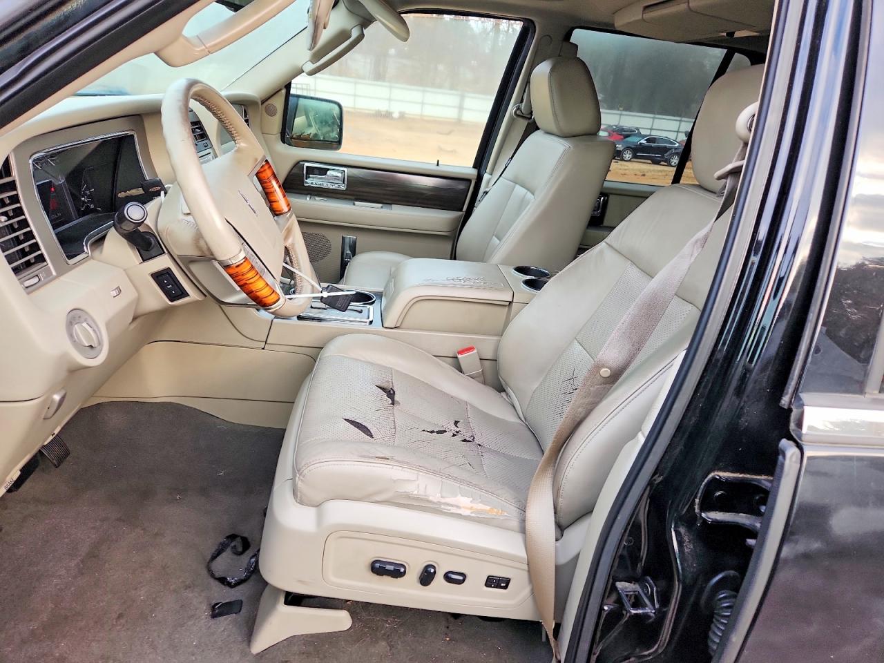 2007 LINCOLN NAVIGATOR photo 7