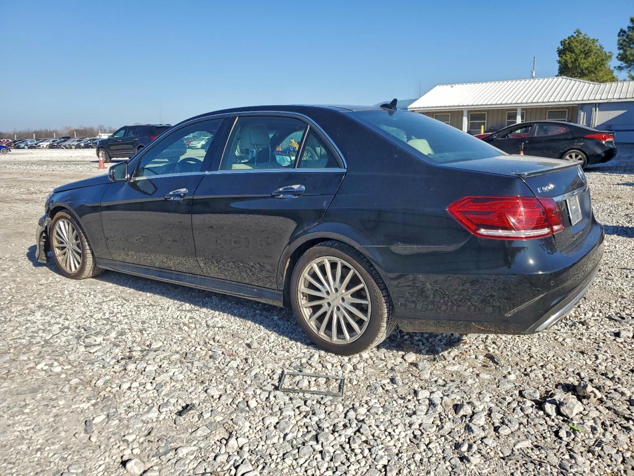 2014 MERCEDES-BENZ E 550 4MATIC photo 2