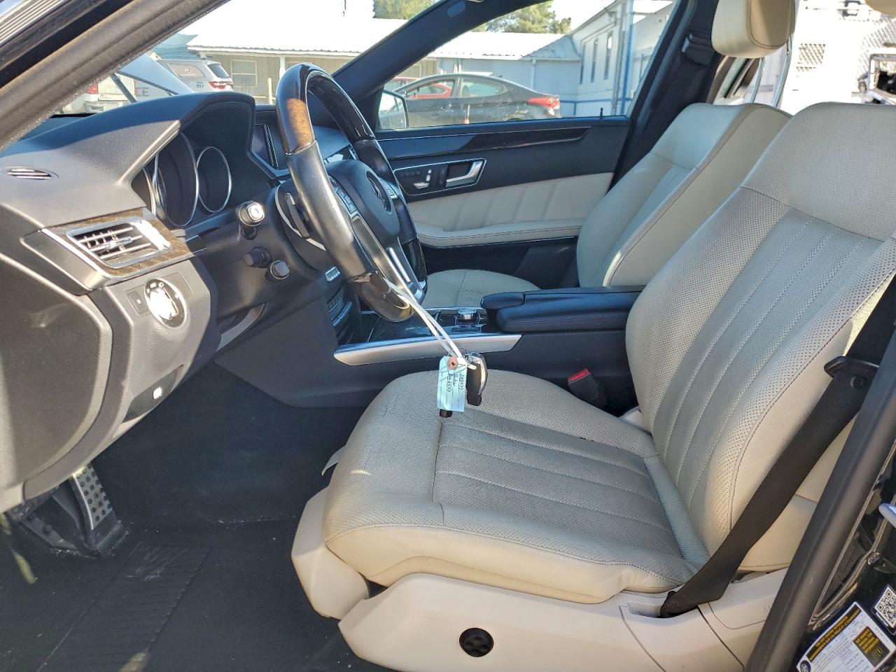 2014 MERCEDES-BENZ E 550 4MATIC photo 7