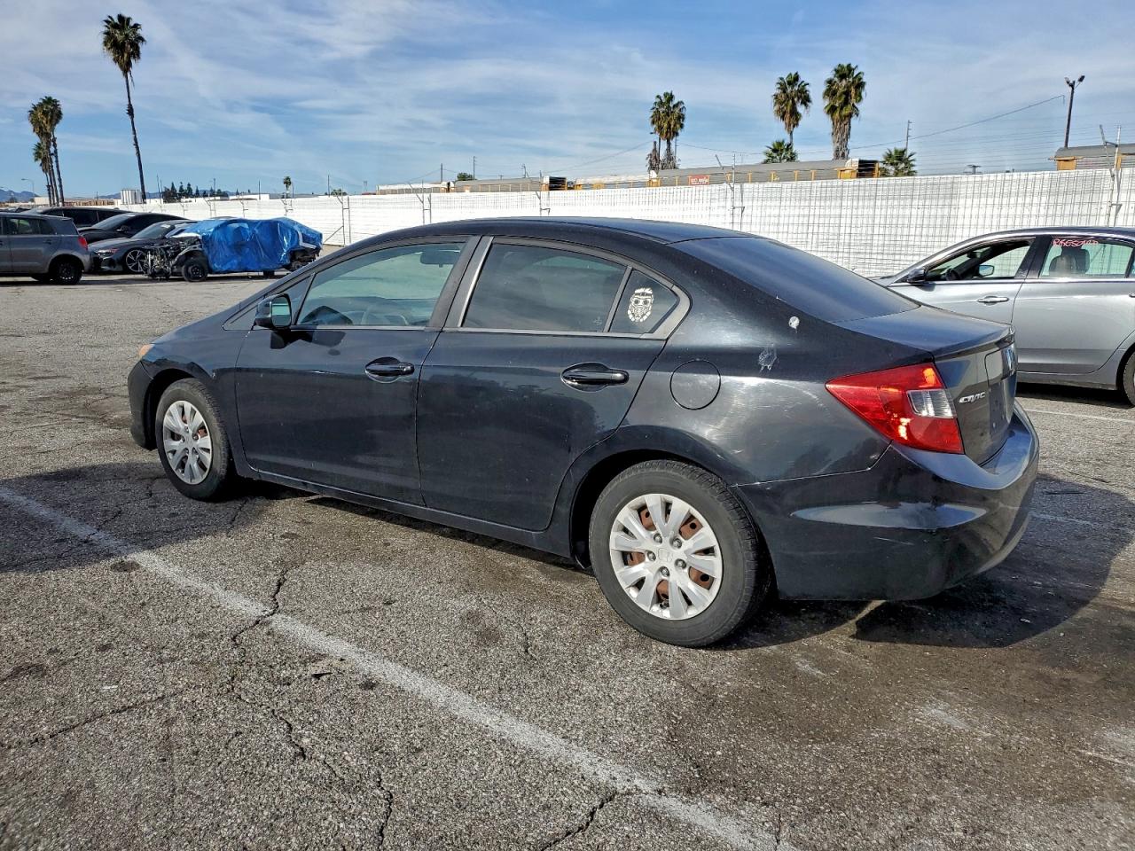 2012 HONDA CIVIC LX photo 2