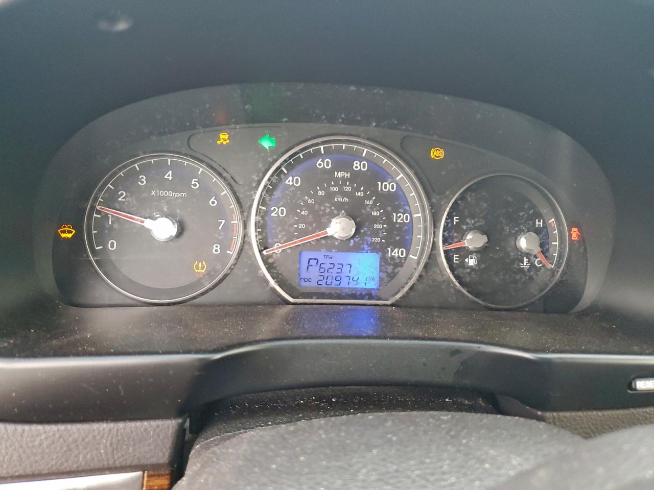 2010 HYUNDAI SANTA FE SE photo 8