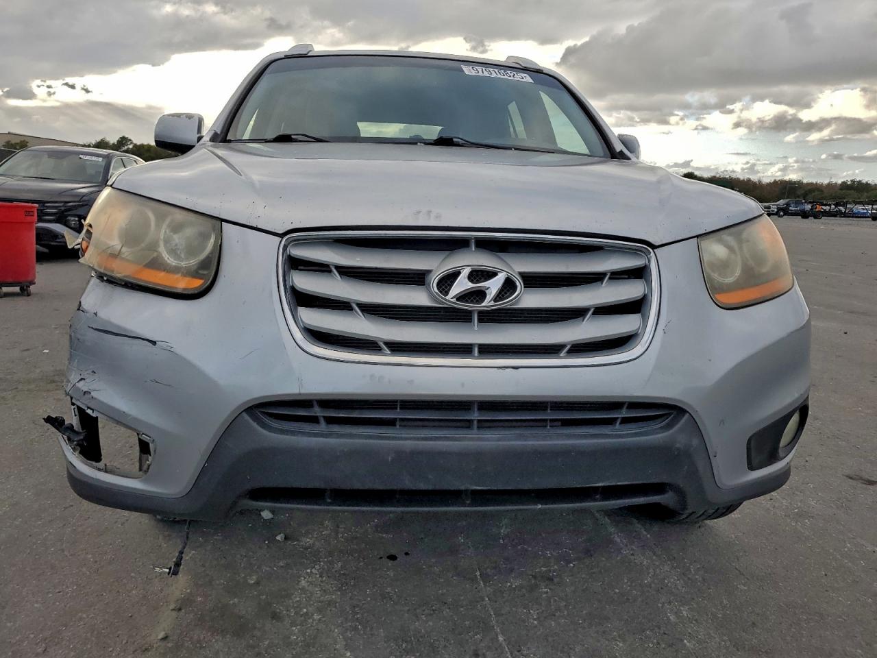 2010 HYUNDAI SANTA FE SE photo 4