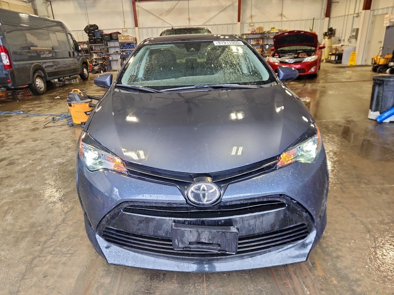 2019 TOYOTA COROLLA L photo 9