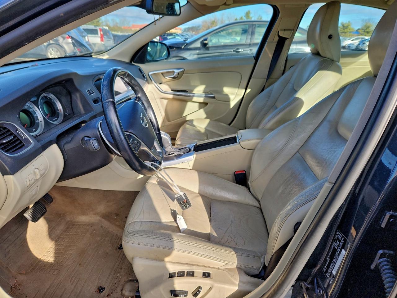 2013 VOLVO S60 T5 photo 7