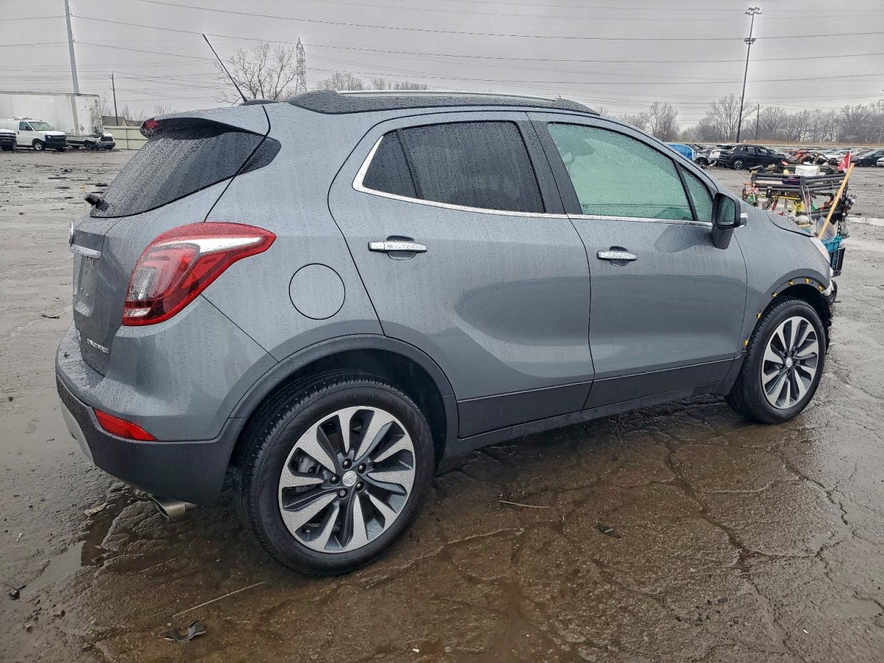 2019 BUICK ENCORE ESSENCE photo 3