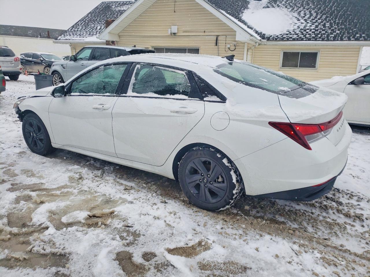 2021 HYUNDAI ELANTRA SEL photo 3