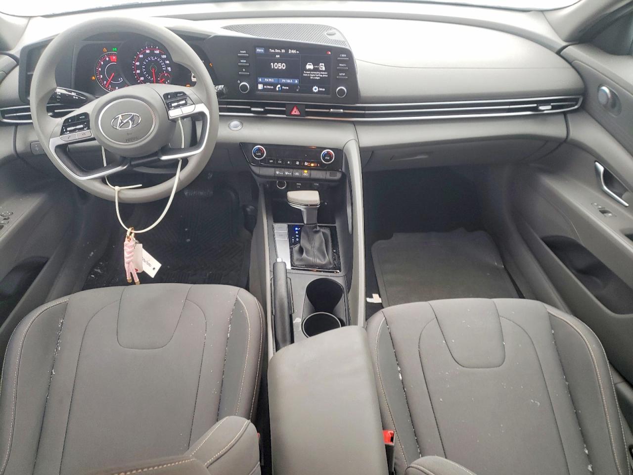2021 HYUNDAI ELANTRA SEL photo 15