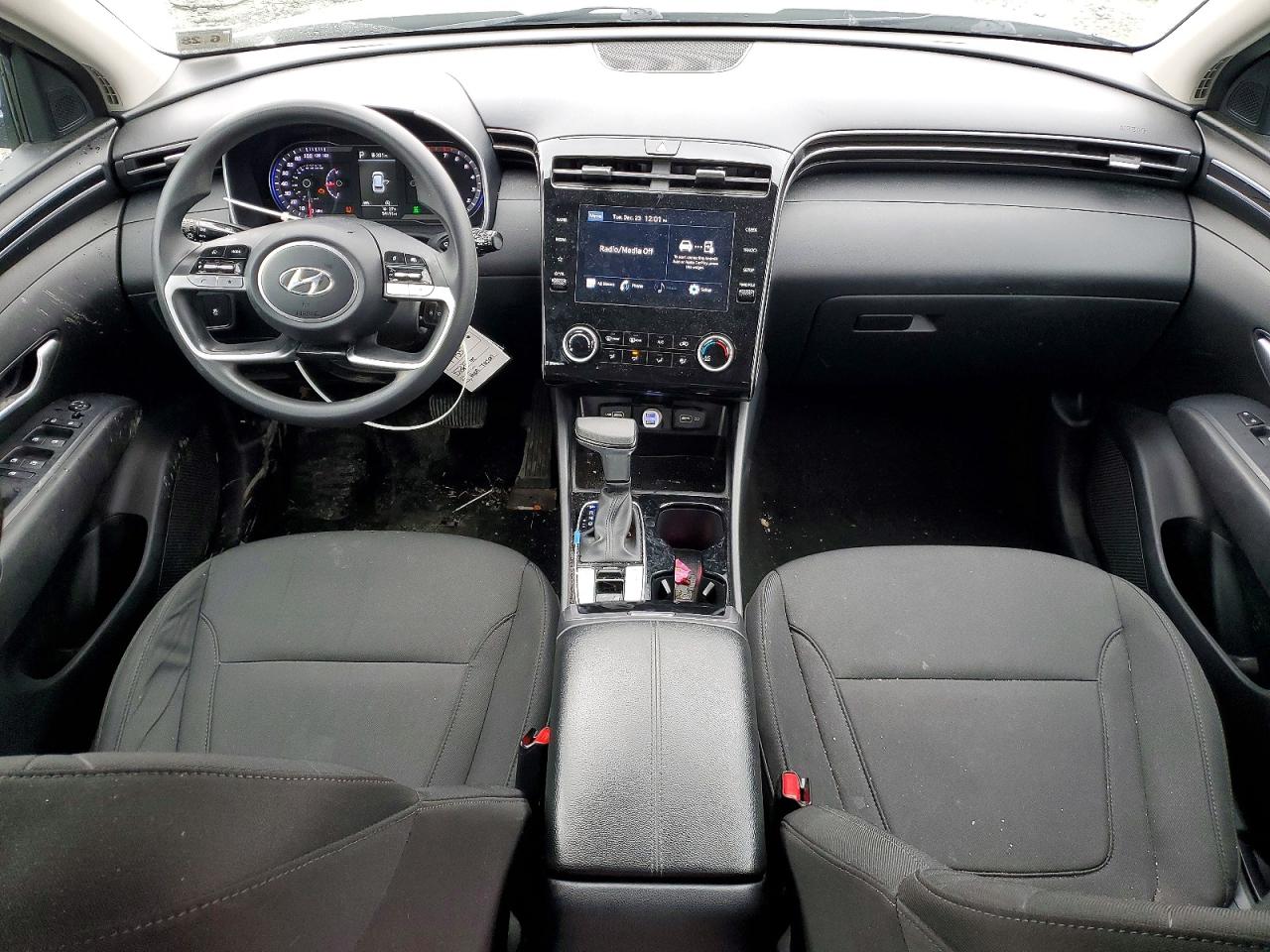 2023 HYUNDAI TUCSON SE photo 15