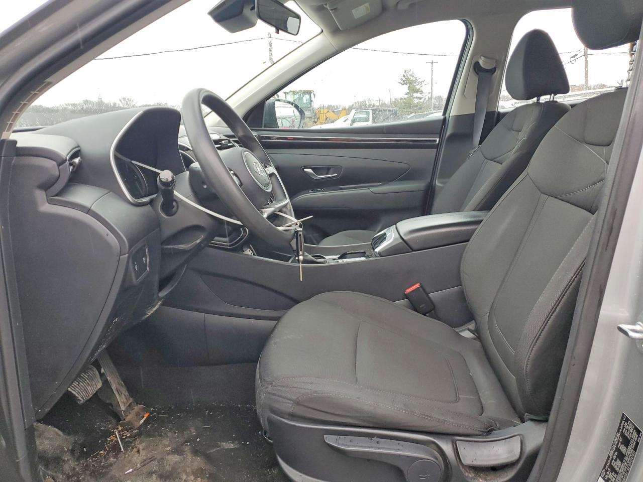 2023 HYUNDAI TUCSON SE photo 13