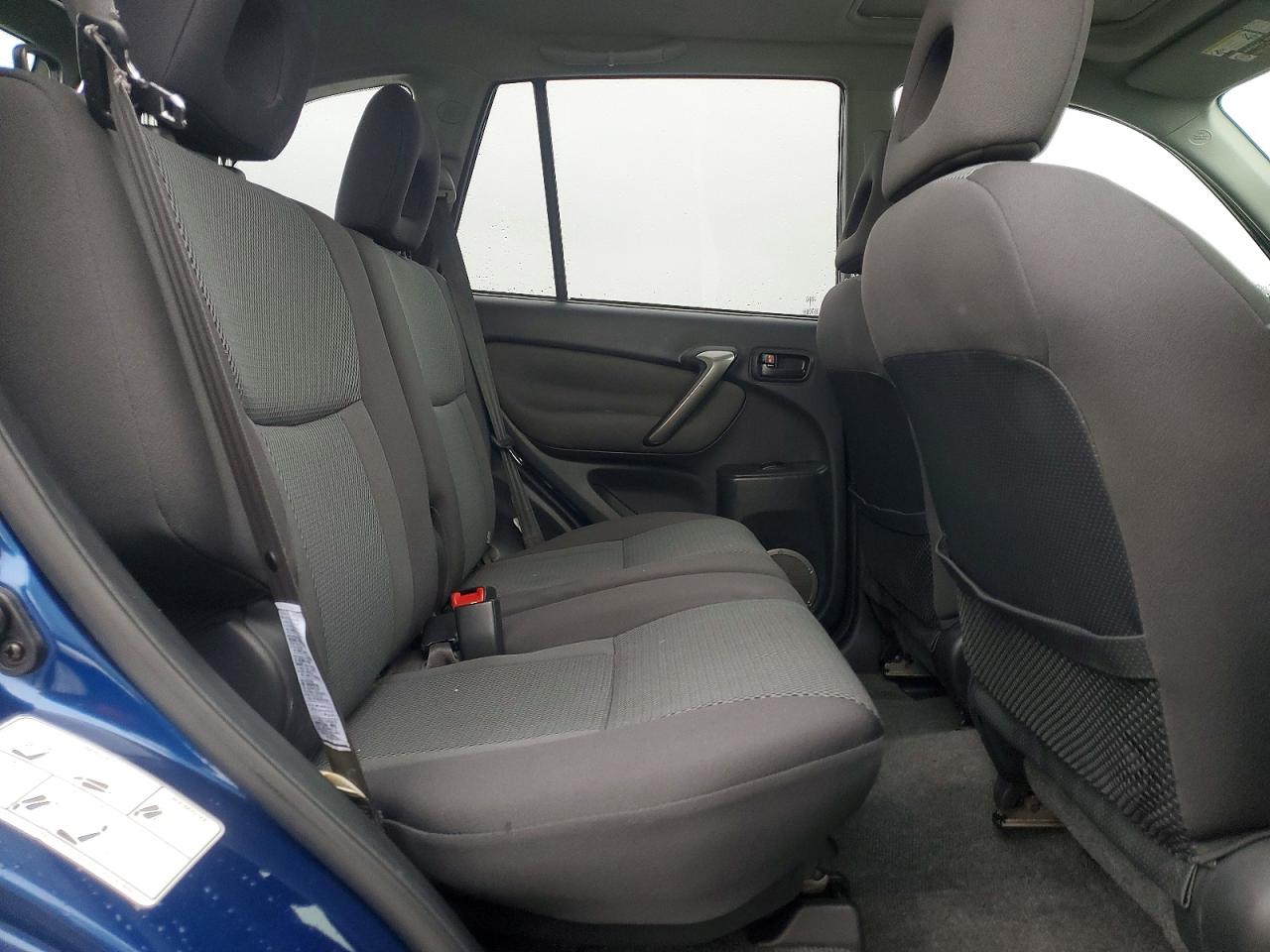 2005 TOYOTA RAV4 photo 31