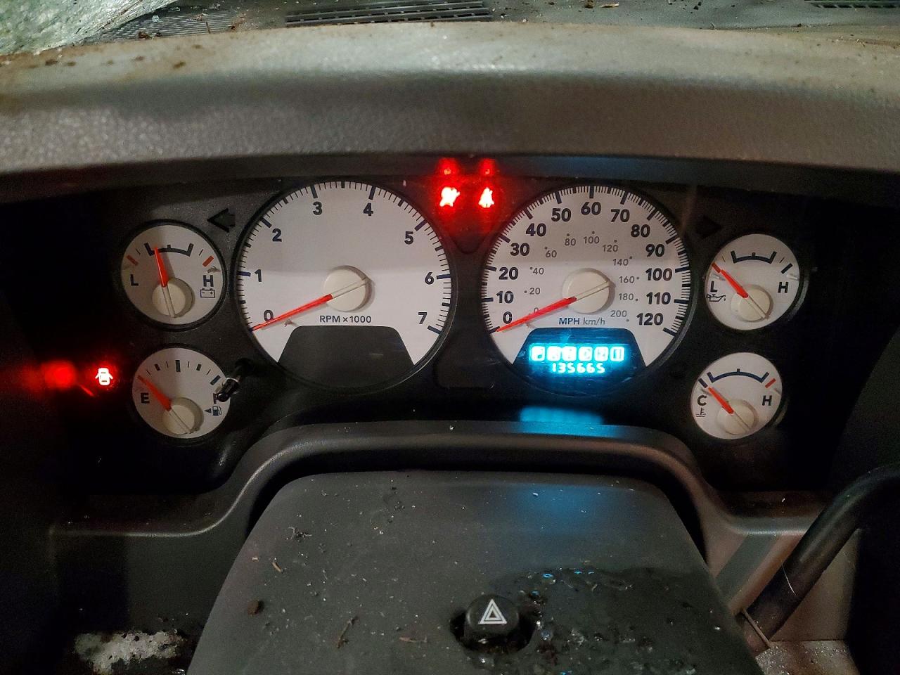 2006 DODGE RAM 1500 ST photo 9