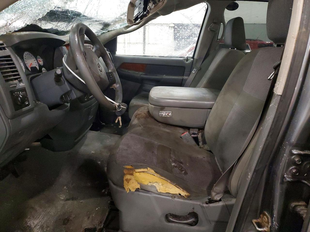2006 DODGE RAM 1500 ST photo 7