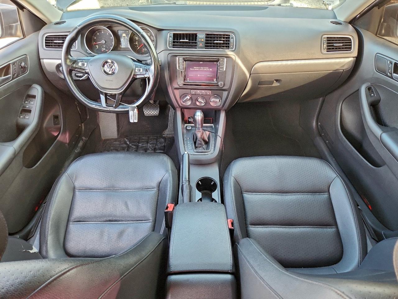 2017 VOLKSWAGEN JETTA SE photo 15