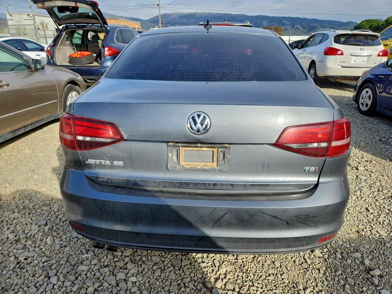 2017 VOLKSWAGEN JETTA SE photo 11