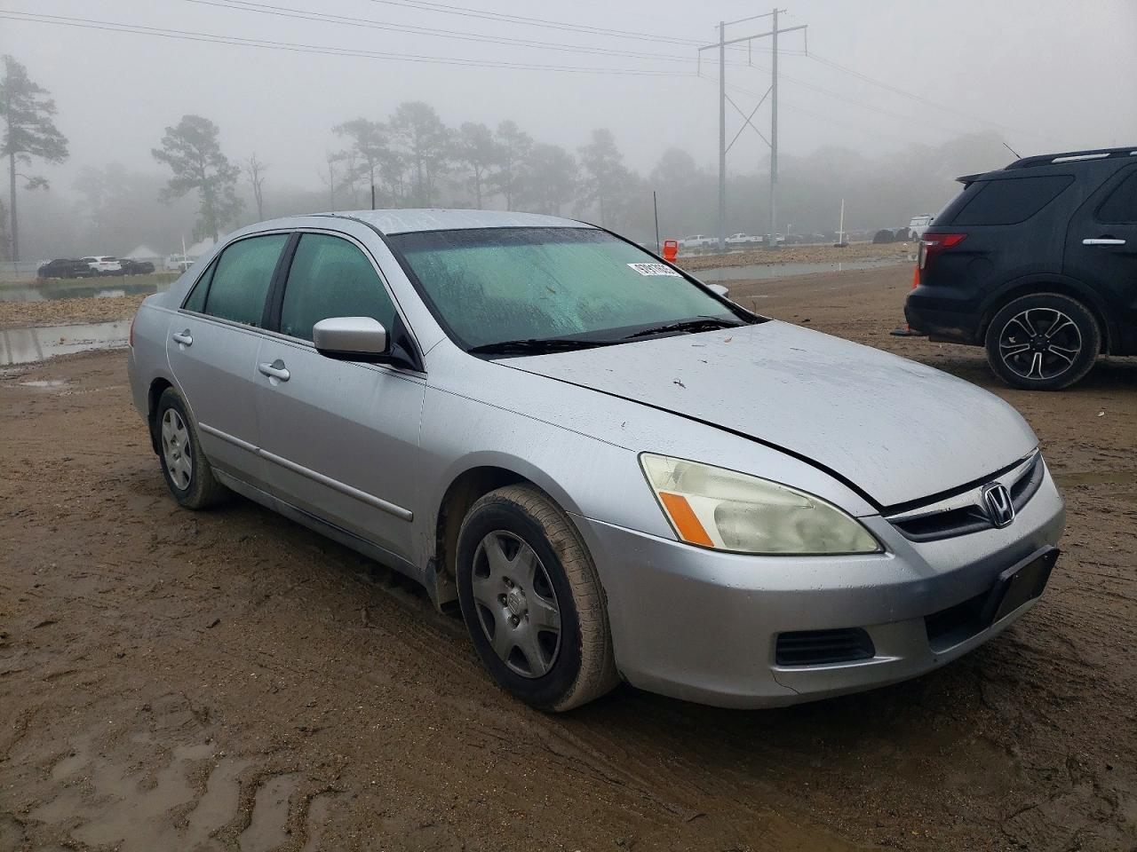 2006 HONDA ACCORD LX photo 4