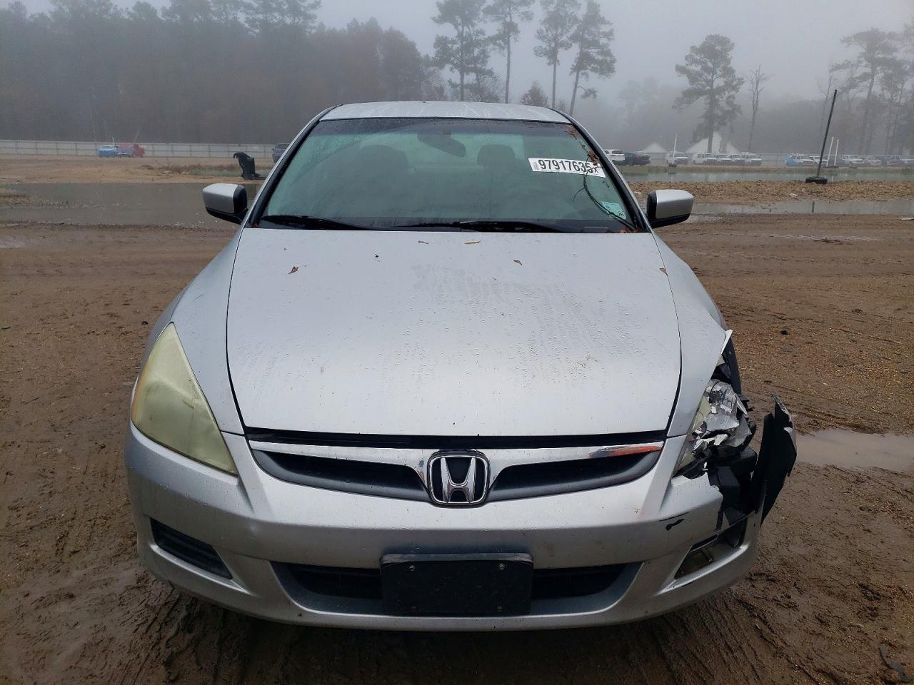 2006 HONDA ACCORD LX photo 5