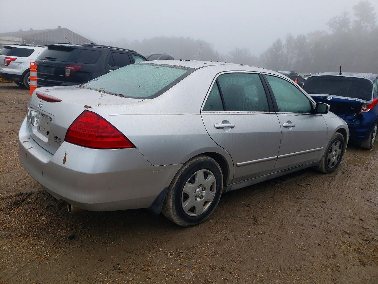 2006 HONDA ACCORD LX photo 3