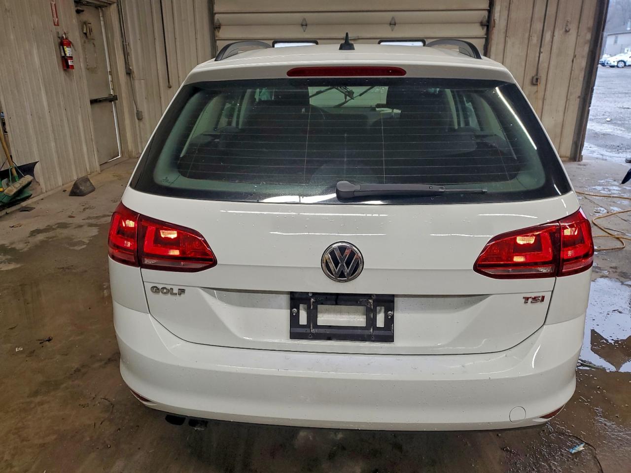 2016 VOLKSWAGEN GOLF SPORTWAGEN S photo 16