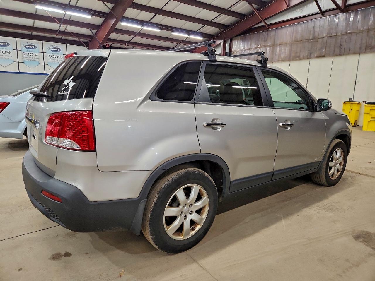 2013 KIA SORENTO LX photo 7
