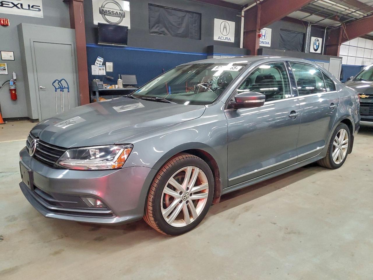 2017 VOLKSWAGEN JETTA