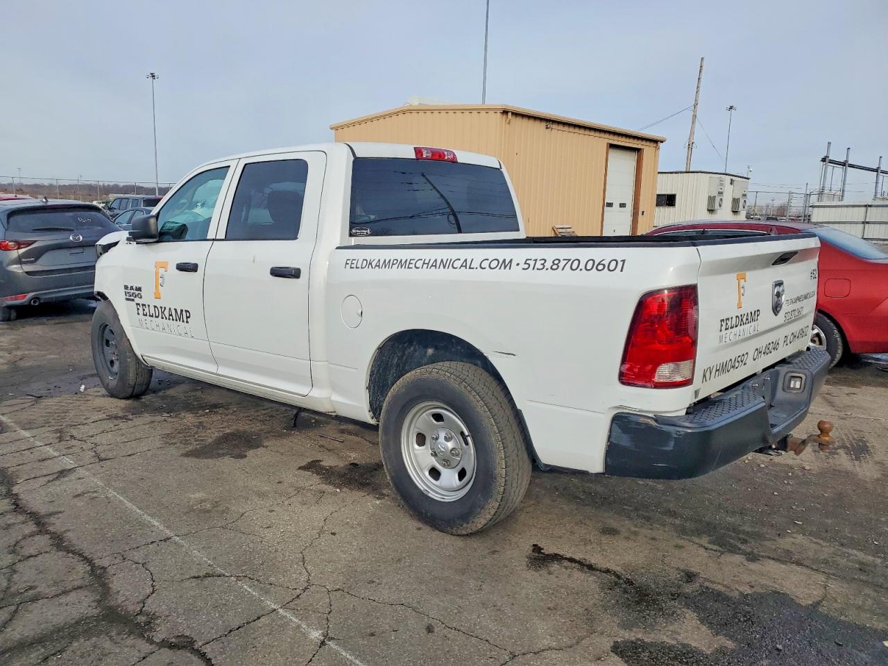 2023 RAM 1500 CLASSIC TRADESMAN photo 4