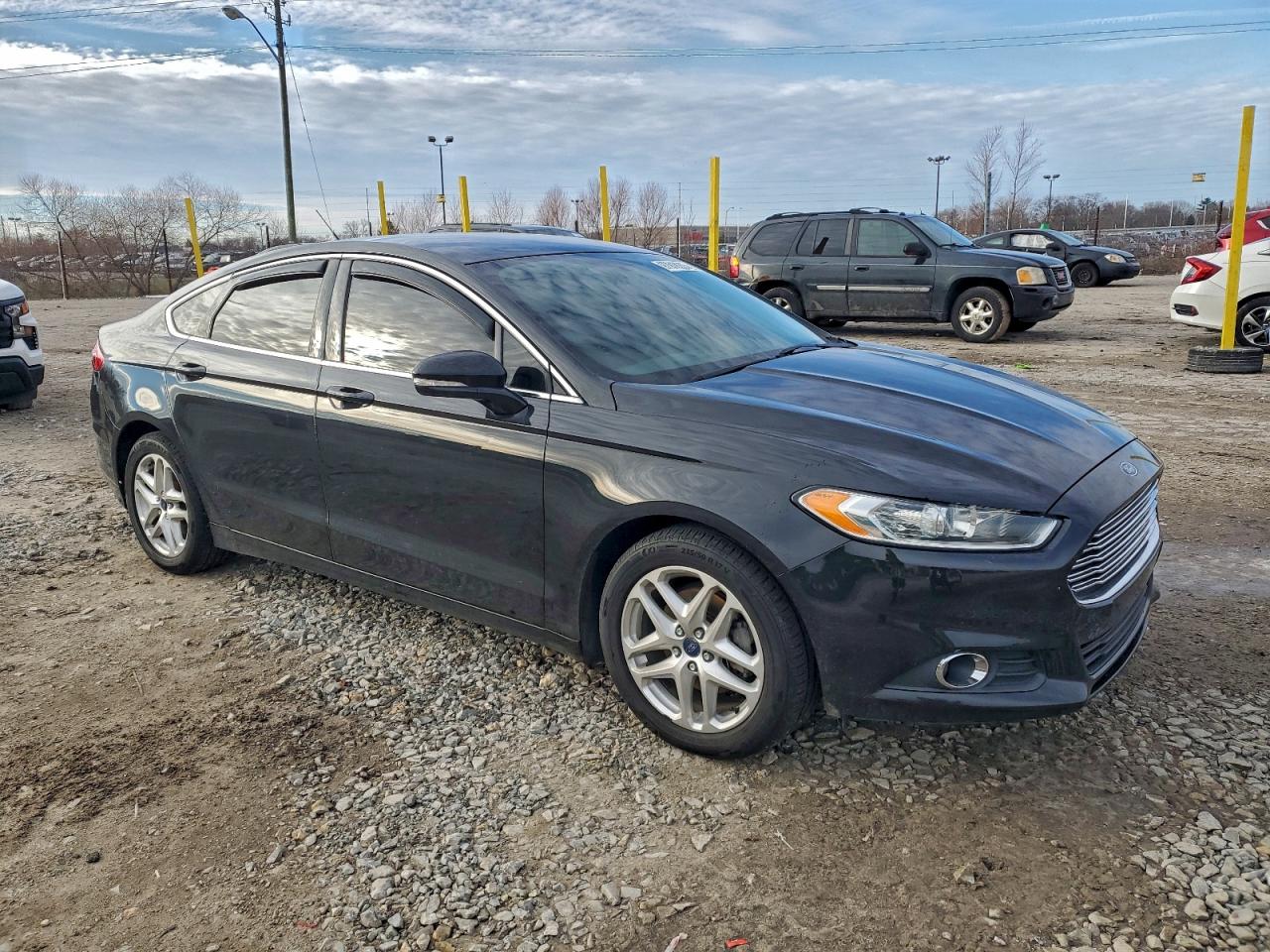 2015 FORD FUSION SE photo 4