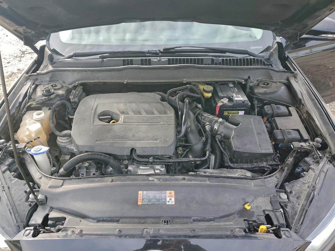 2015 FORD FUSION SE photo 11