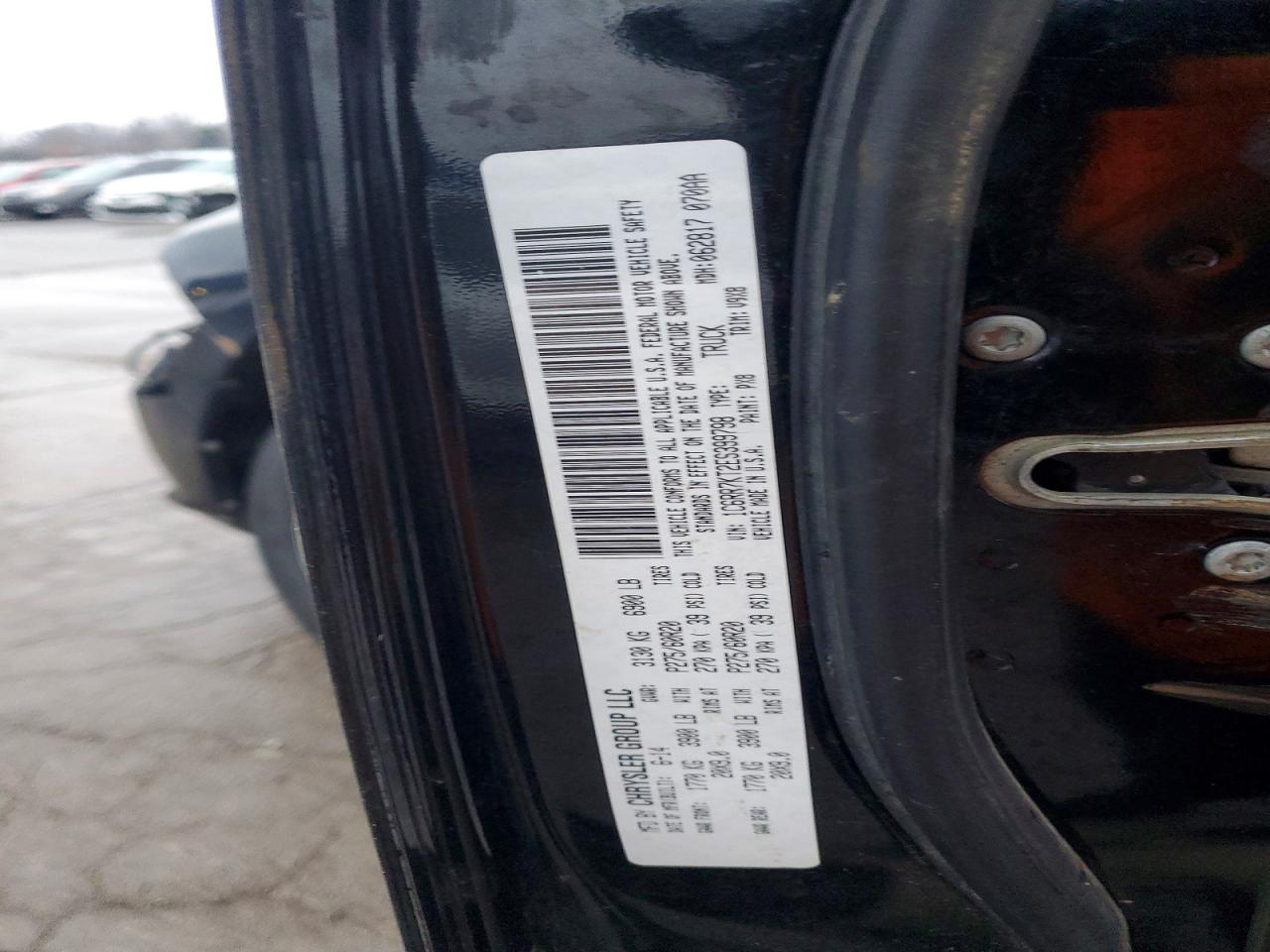 2014 RAM 1500 ST photo 37