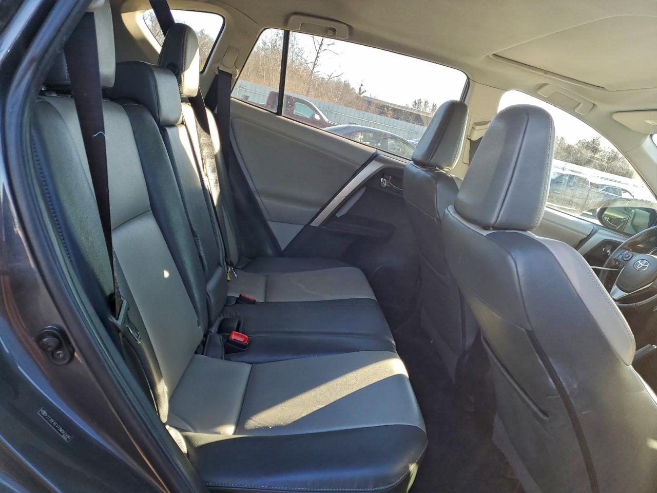 2013 TOYOTA RAV4 LIMITED photo 21