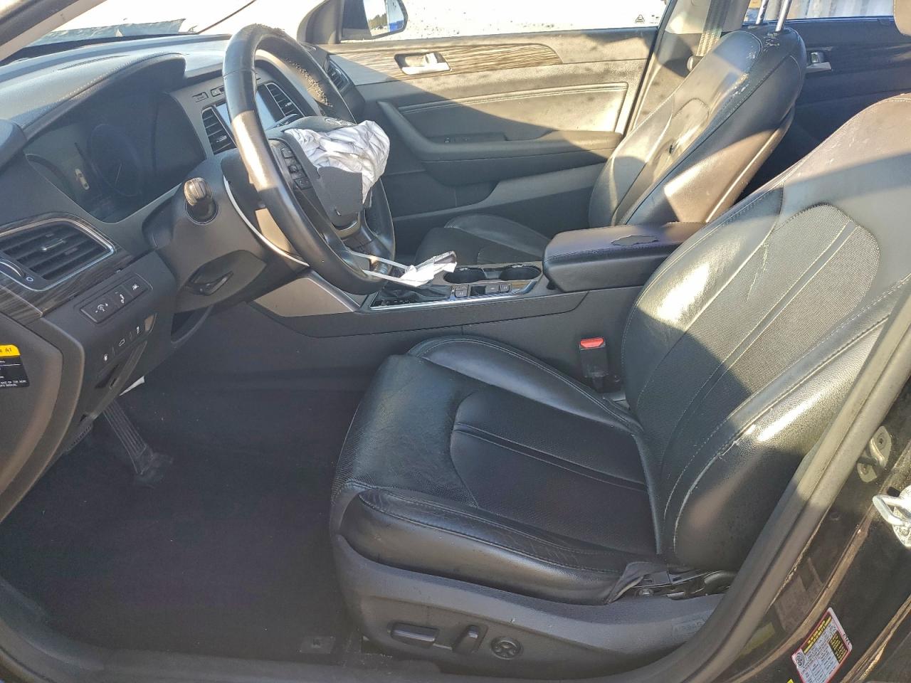 2015 HYUNDAI SONATA SPORT photo 19