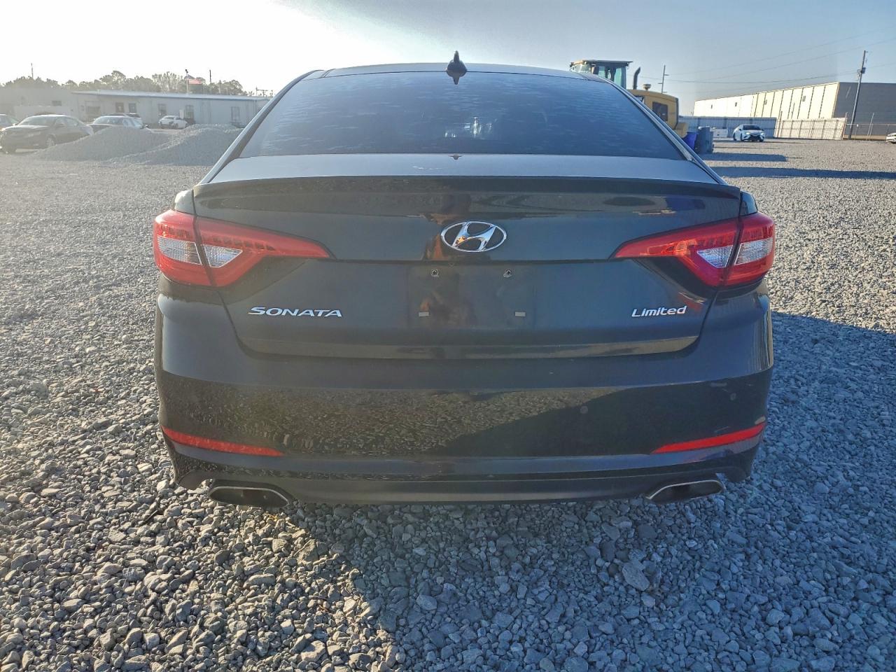 2015 HYUNDAI SONATA SPORT photo 16
