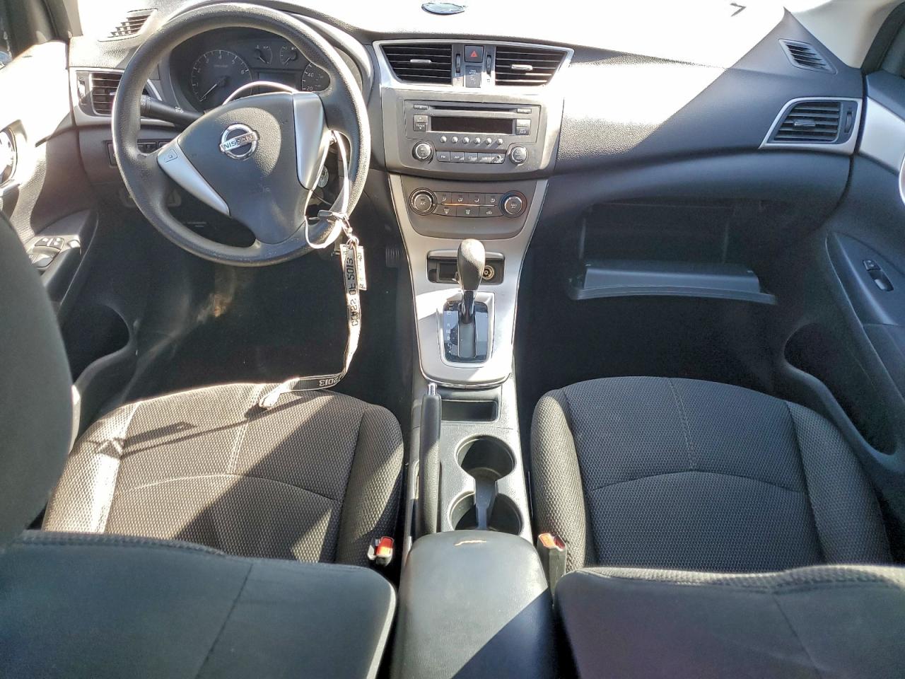 2013 NISSAN SENTRA S photo 8