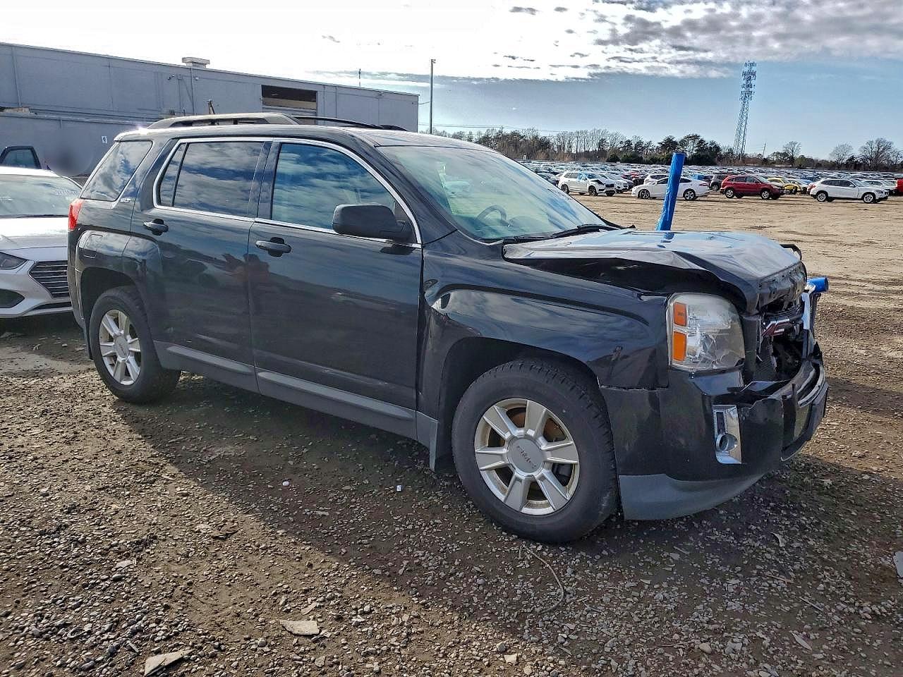2013 GMC TERRAIN SLT photo 10