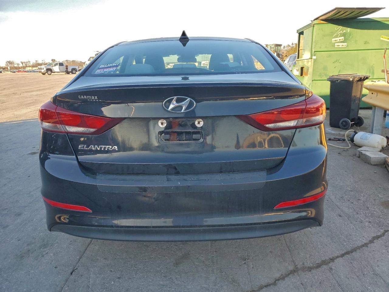 2017 HYUNDAI ELANTRA SE photo 6